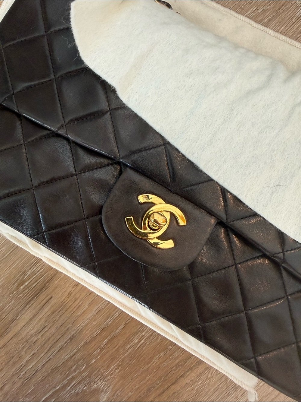 Chanel Lambskin Medium Classic Double Flap - Picture 2 of 15